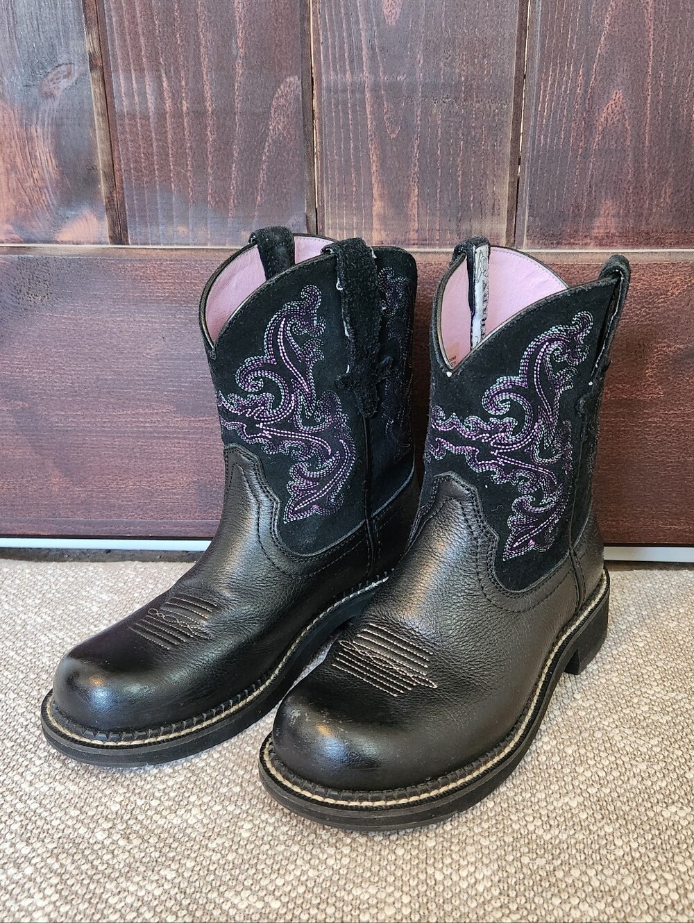 ARIAT Fatbaby Black Embroidered Leather Cowgirl Round Cowboy Boots, Size 6.5